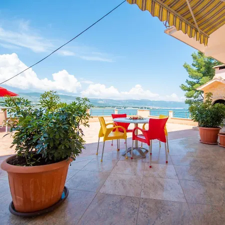 Vinka-5 By Interhome Τρογκίρ