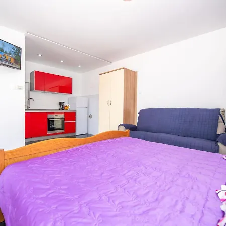 Appartement Vinka-5 By Interhome Trogir