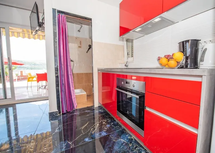 Appartement Vinka-5 By Interhome Trogir