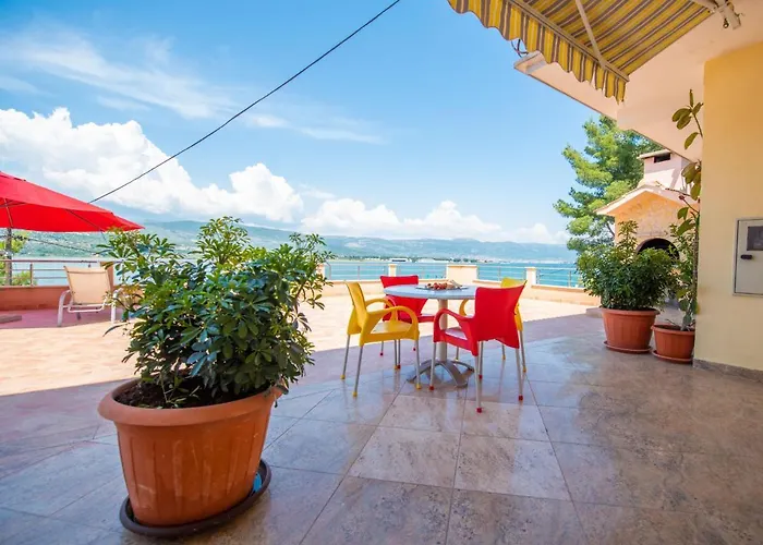 Vinka-5 By Interhome Trogir